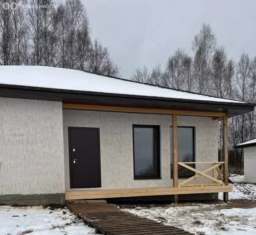 Дом в деревня Шумилово, Севастопольская улица, 25/4 (100 м) - Фото 2