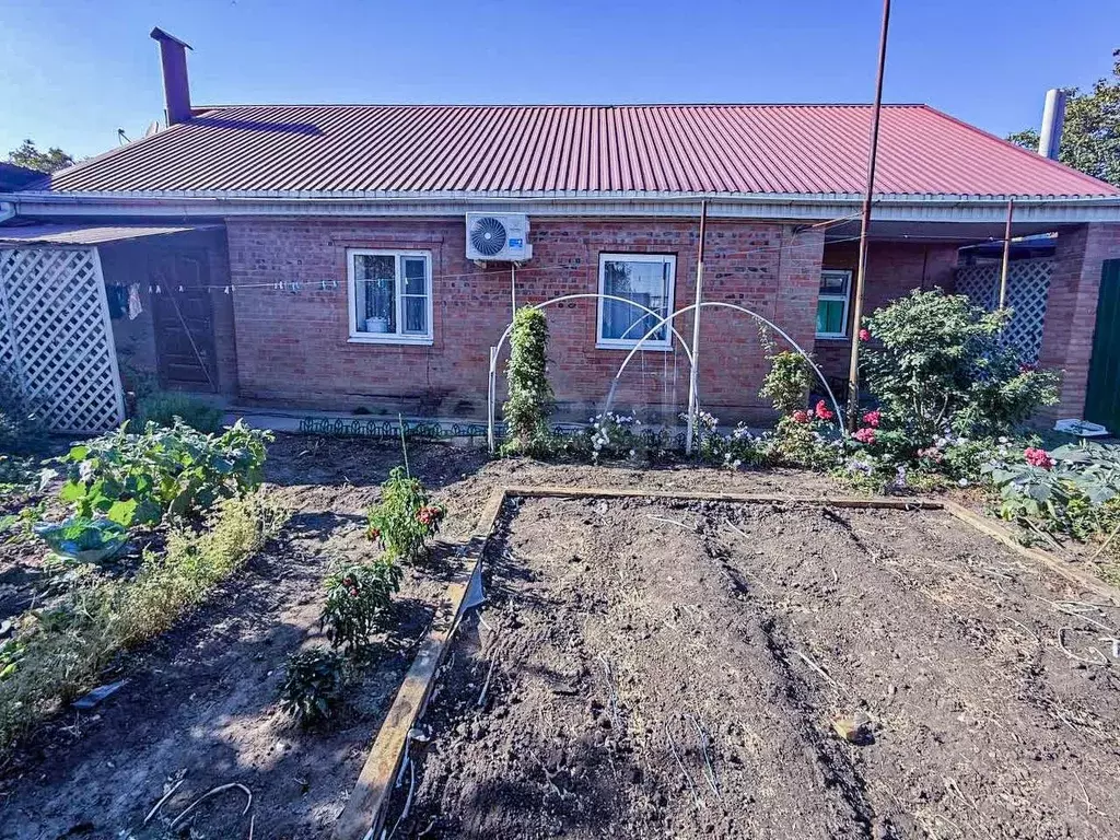 Дом в Ростовская область, Таганрог пер. 14-й Новый, 105 (57 м) - Фото 1