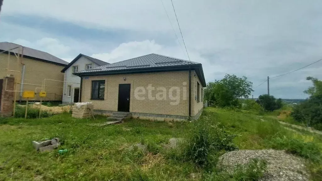 Дом в Ставропольский край, Ставрополь Ягодка ДНТ, ул. Малиновая, 50 ... - Фото 1