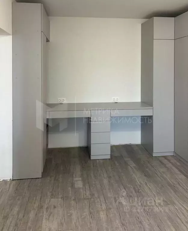 2-к кв. Тюменская область, Тюмень ул. Николая Федорова, 17 (60.0 м) - Фото 0