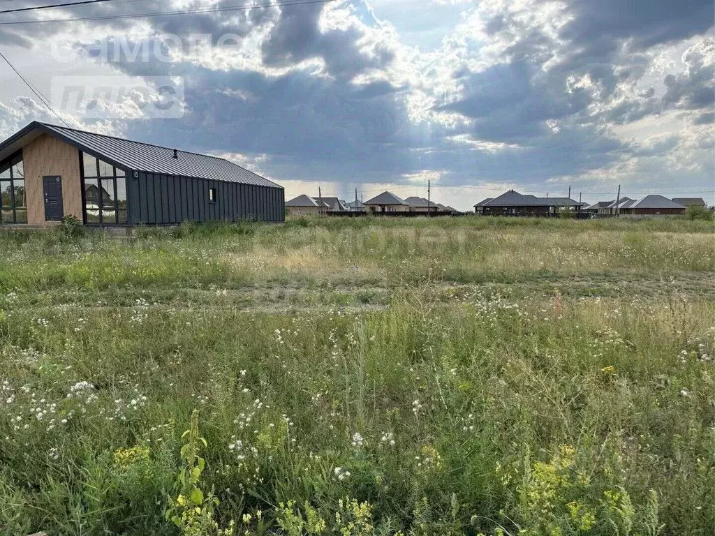 Участок в Оренбургская область, Оренбургский район, Ивановский ... - Фото 0