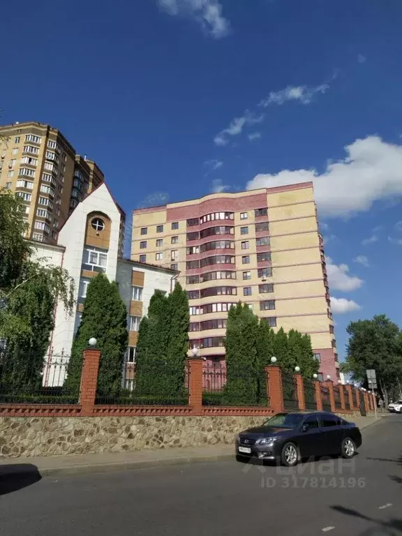 2-к кв. Курская область, Курск ул. Марата, 21 (65.7 м) - Фото 0