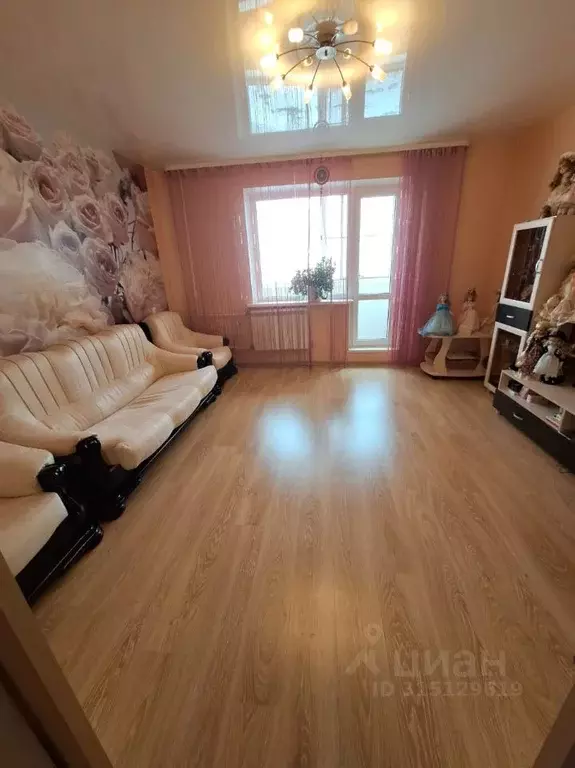 3-к кв. Свердловская область, Нижний Тагил ул. Захарова, 9 (64.5 м) - Фото 0