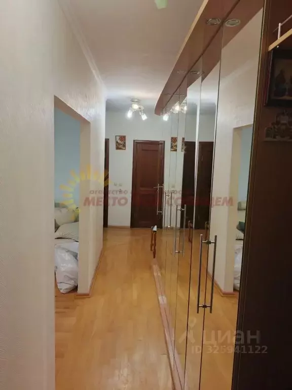 3-к кв. Краснодарский край, Ейск Ясенская ул., 23 (91.0 м) - Фото 1