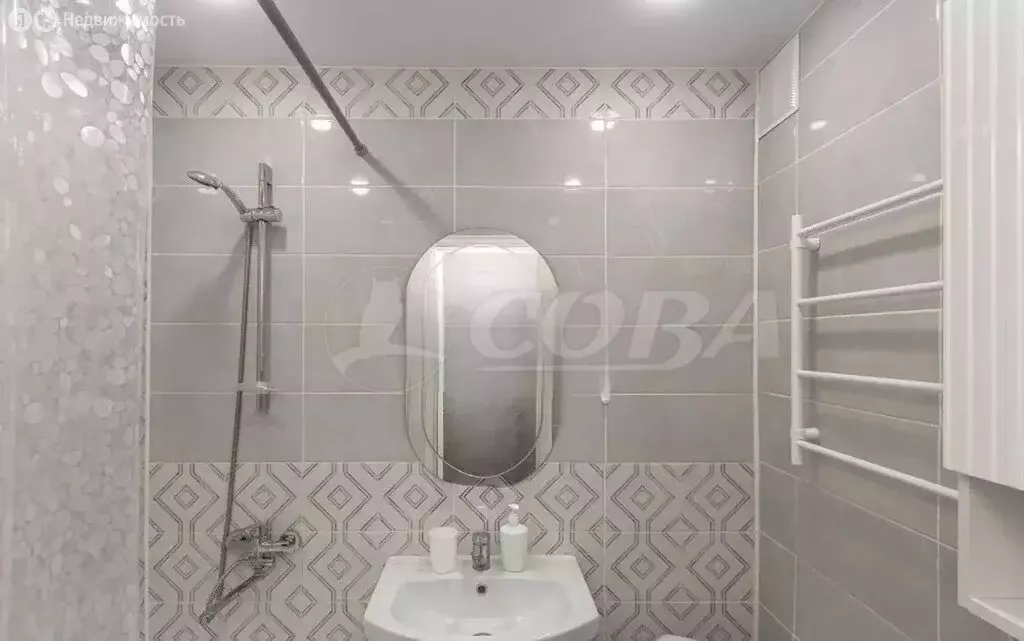 1-комнатная квартира: Тюмень, улица Республики, 181 (31 м) - Фото 1