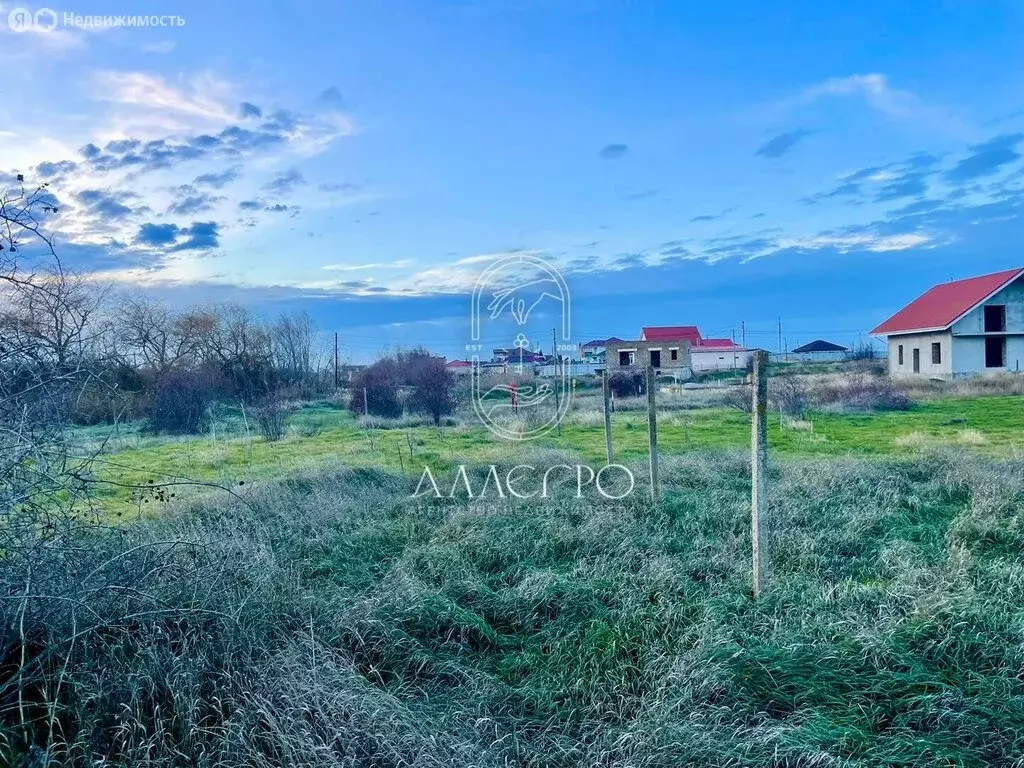 Участок в Угловое, улица Гунько, 18 (8 м) - Фото 0