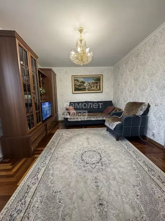 2-к кв. Кабардино-Балкария, Нальчик ул. Мальбахова, 17 (54.0 м) - Фото 1