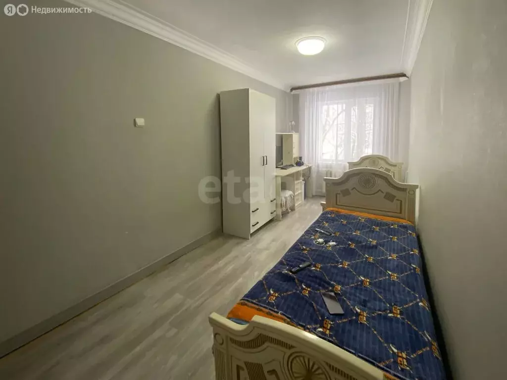 3-комнатная квартира: Нальчик, Кабардинская улица, 206 (42.8 м) - Фото 1