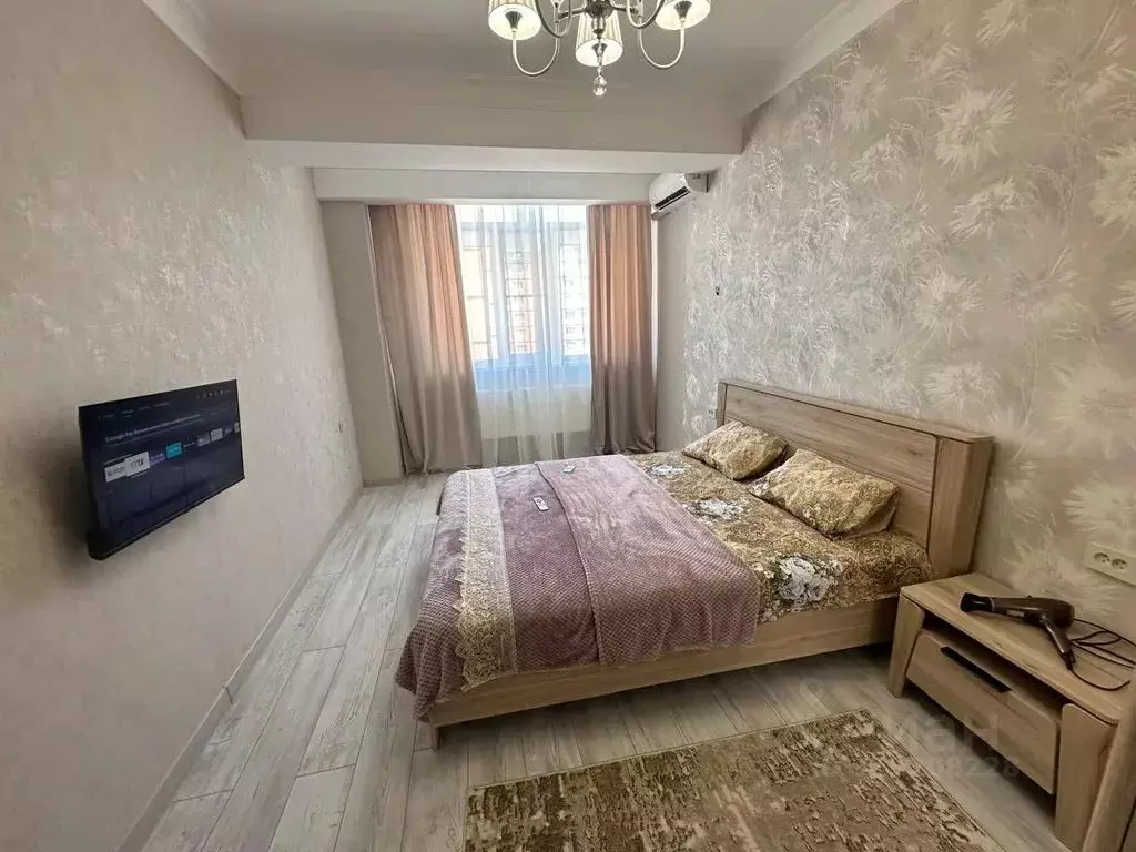 2-к кв. Дагестан, Каспийск ул. Камиля Гасанова, 6 (68.0 м) - Фото 0