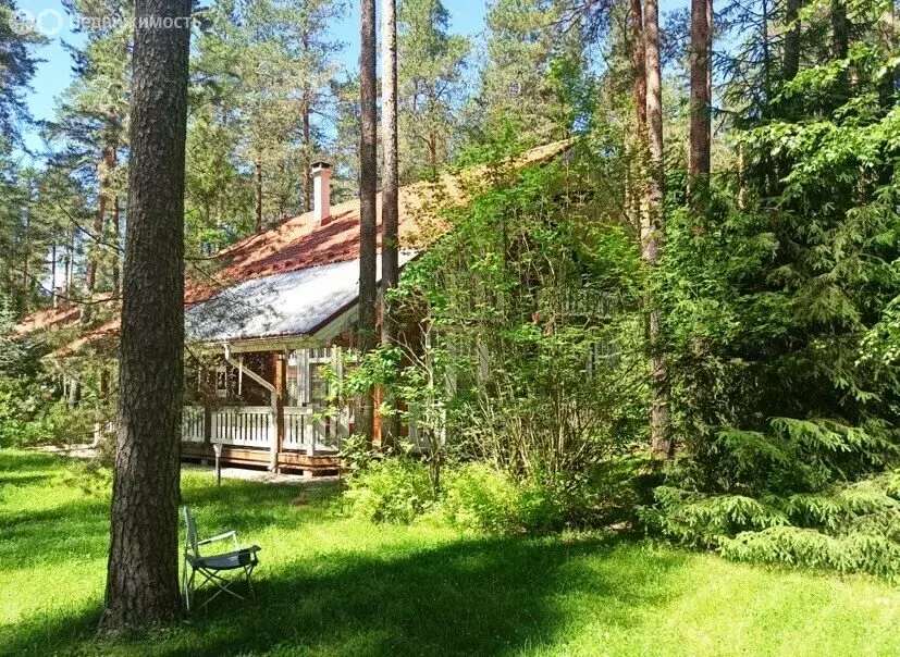 Дом в городской посёлок Рощино, Ладожская улица, 6/1 (200 м) - Фото 2