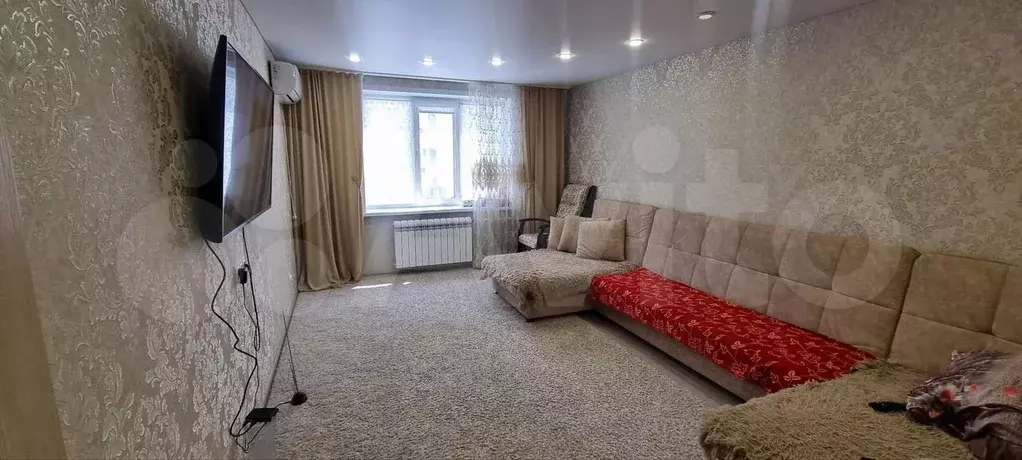 1-к. квартира, 60 м, 2/9 эт. - Фото 0