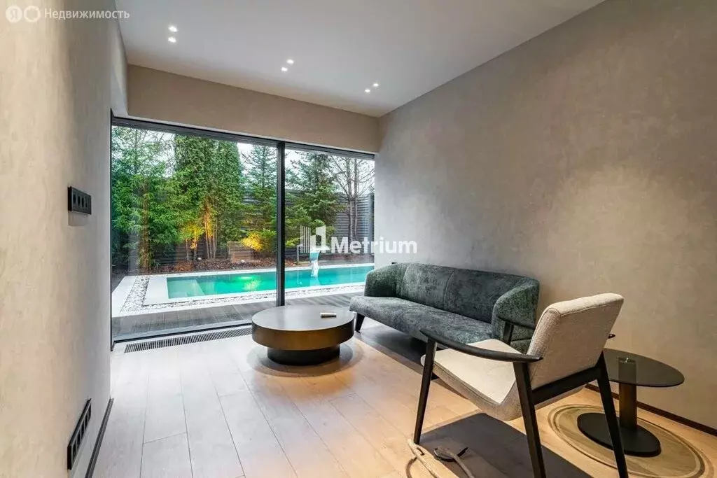 Дом в село Усово, КП Усово плюс (663 м) - Фото 1