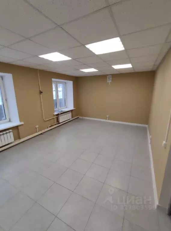 Помещение свободного назначения в Москва Жигулевская ул., 4К2 (37 м) - Фото 1