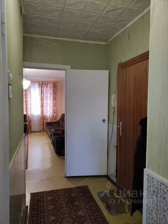 1-к кв. Ленинградская область, Тихвин ул. Коммунаров, 18А (36.0 м) - Фото 2