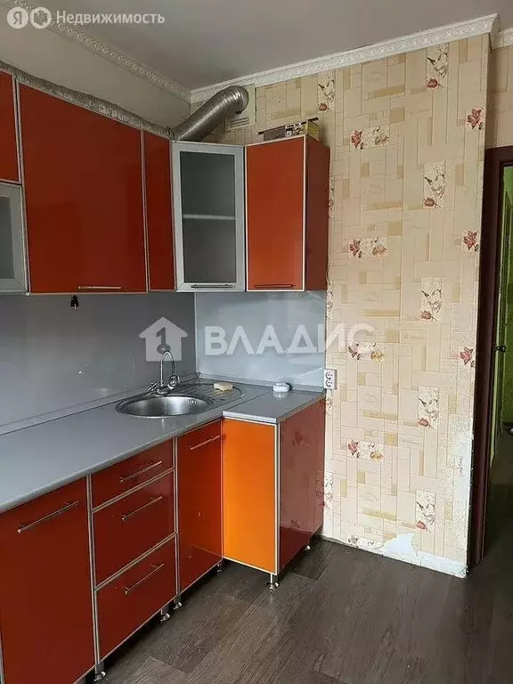 2-комнатная квартира: Стерлитамак, улица Артёма, 102 (50 м) - Фото 1