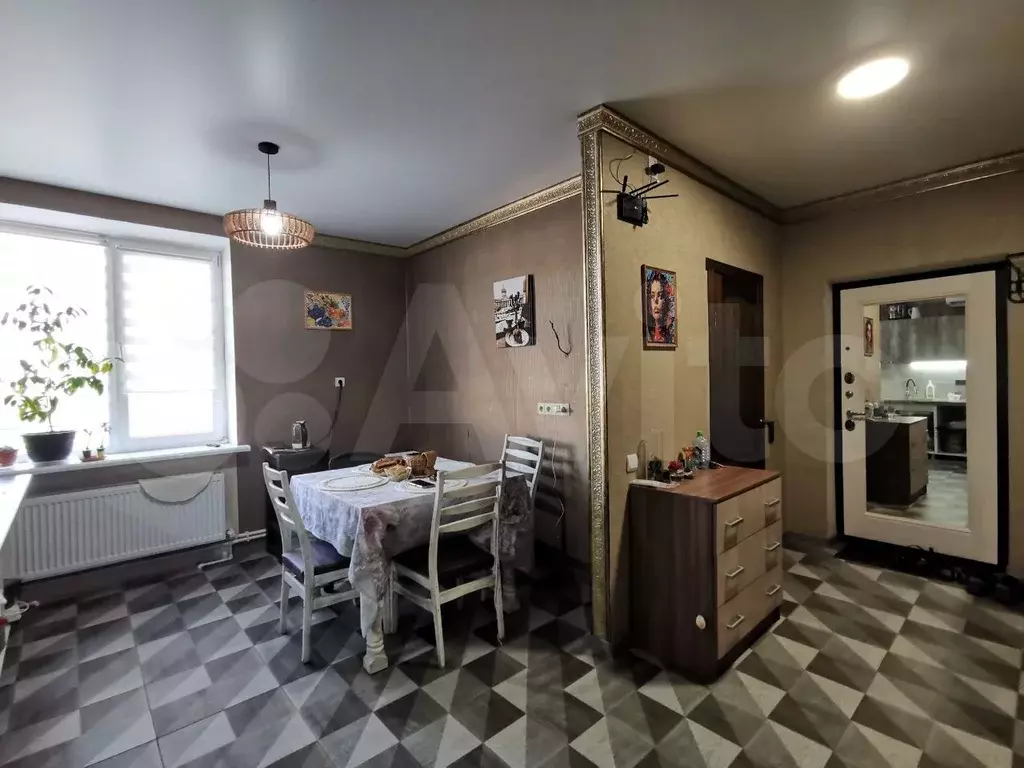 2-к. квартира, 64 м, 2/3 эт. - Фото 1