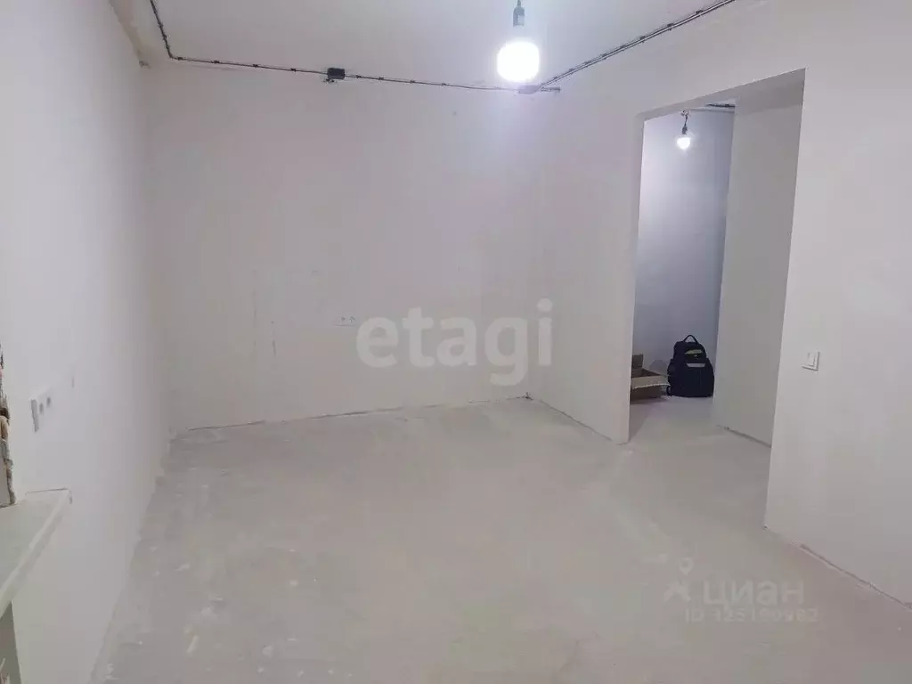 1-к кв. Красноярский край, Красноярск Западная ул., 10 (31.0 м) - Фото 2