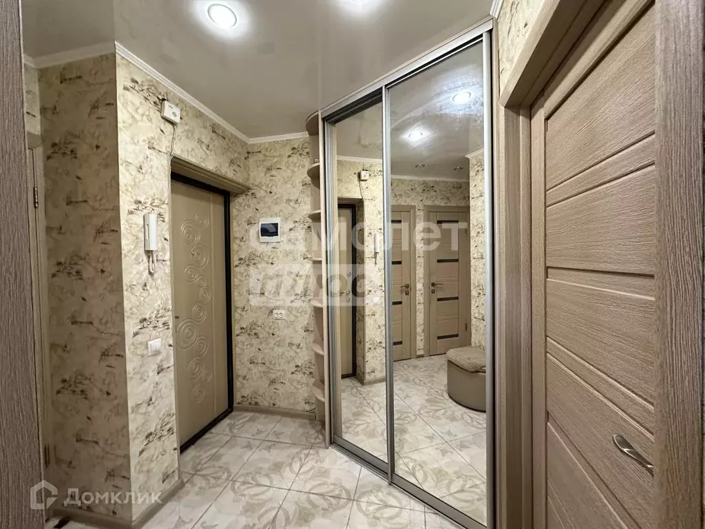 Продаётся 4-к квартира, 60.4 м - Фото 1