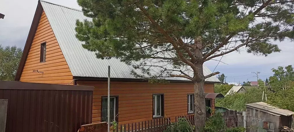 Дом в Новосибирская область, Искитим Коллективная ул. (80 м) - Фото 1