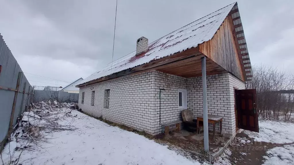 Дом в Брянская область, Жуковка Больничная ул. (70 м) - Фото 1