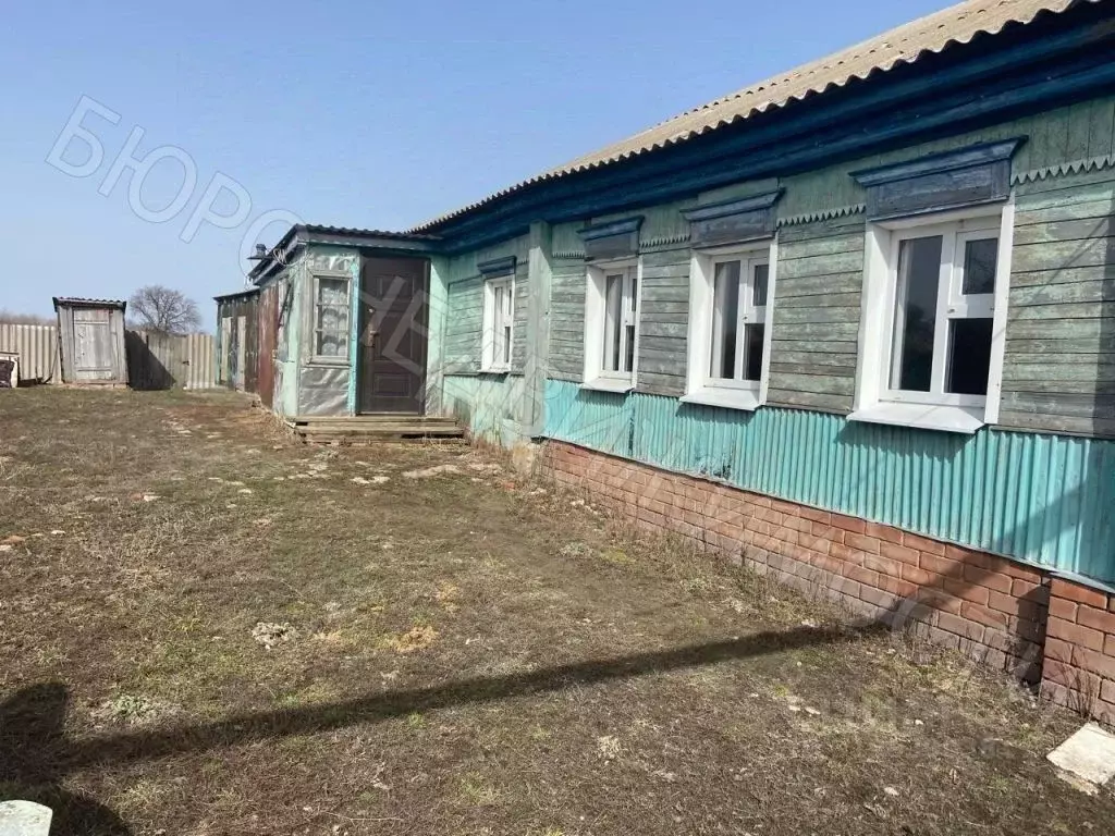 Дом в Саратовская область, Балашовский район, Терновское муниципальное ... - Фото 0