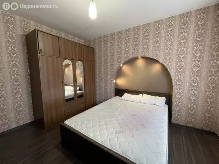 2-комнатная квартира: Севастополь, Эскадренная улица, 9 (40 м) - Фото 1