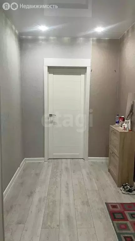 2-комнатная квартира: Якутск, 202-й микрорайон, 18 (55.1 м) - Фото 2