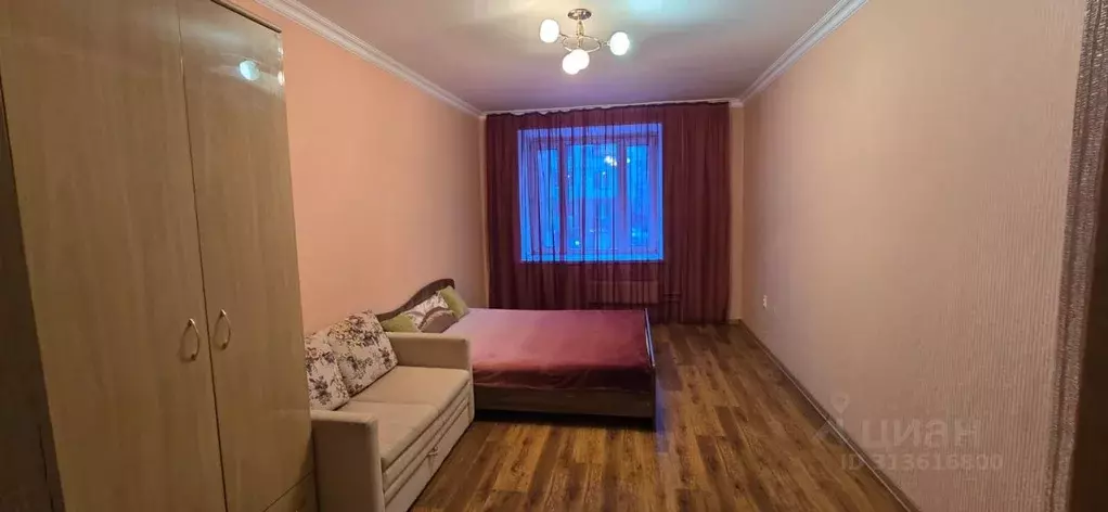 1-к кв. Татарстан, Казань ул. Сибгата Хакима, 33 (42.0 м) - Фото 0