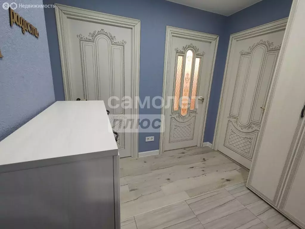 3-комнатная квартира: Выборг, улица Сухова, 11А (62 м) - Фото 1