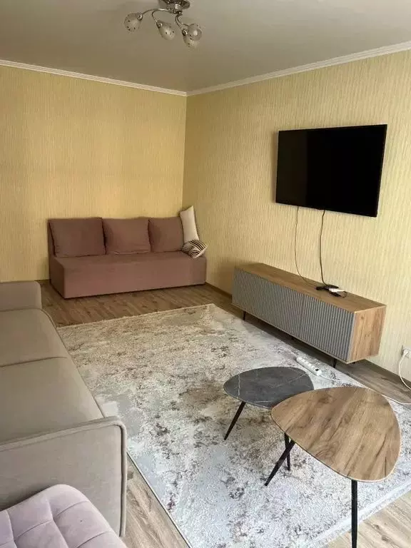 2-к кв. Ставропольский край, Пятигорск просп. Калинина, 2а (73.0 м) - Фото 1