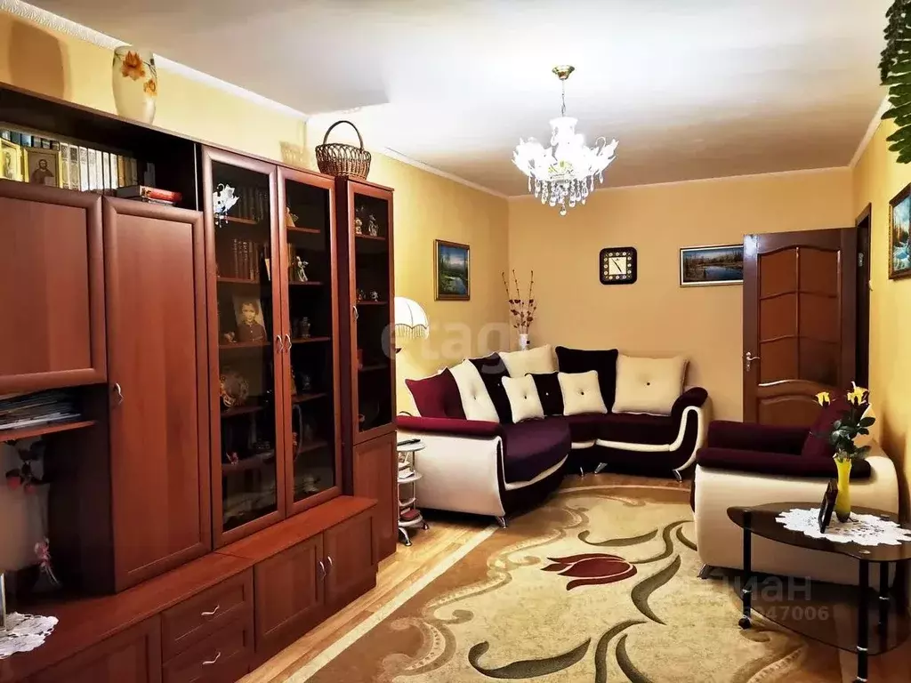 3-к кв. Белгородская область, Белгород Почтовая ул., 74 (80.4 м) - Фото 1
