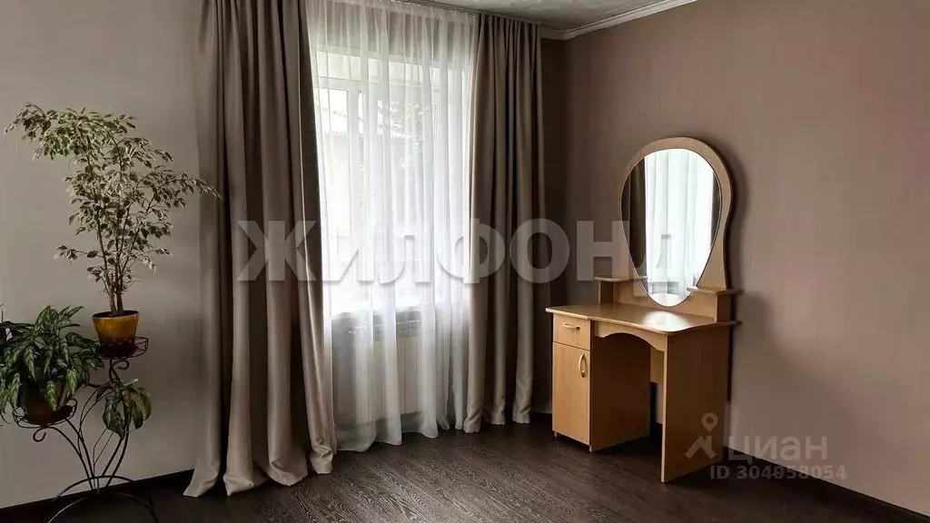 Коттедж в Хакасия, Абакан ул. Вознесения (300 м) - Фото 2