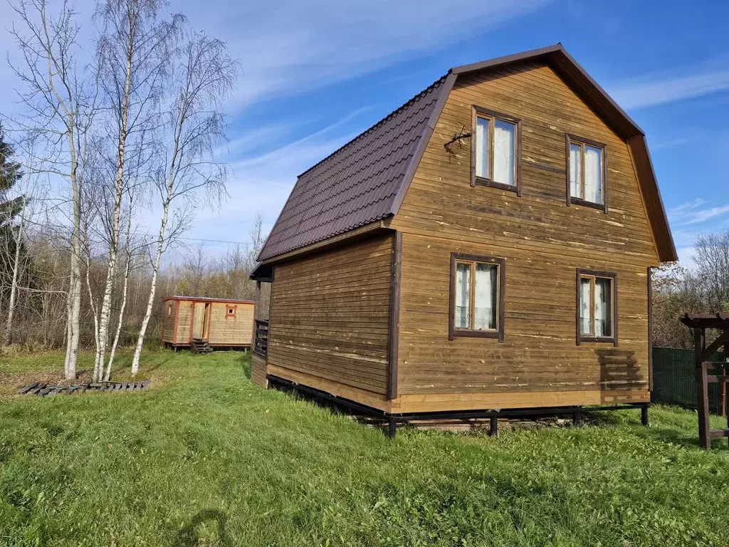 Дом в Ленинградская область, Киришский район, Кусинское с/пос, ... - Фото 1