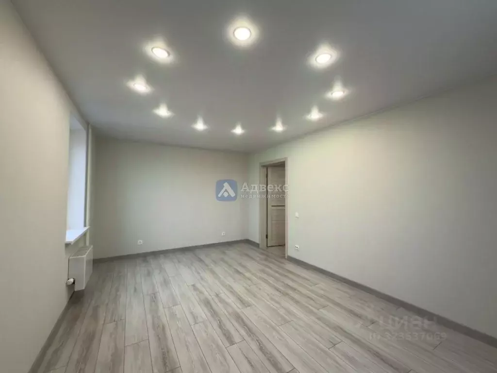 2-к кв. Тюменская область, Тюмень ул. Федюнинского, 56 (56.2 м) - Фото 2