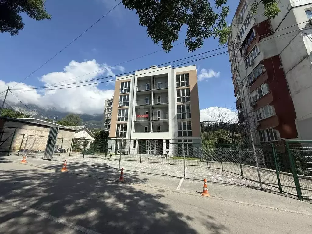 1-к кв. Крым, Ялта ул. Грибоедова, 15 (43.1 м) - Фото 1