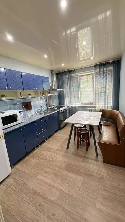 1-к. квартира, 41,6 м, 1/5 эт. - Фото 0