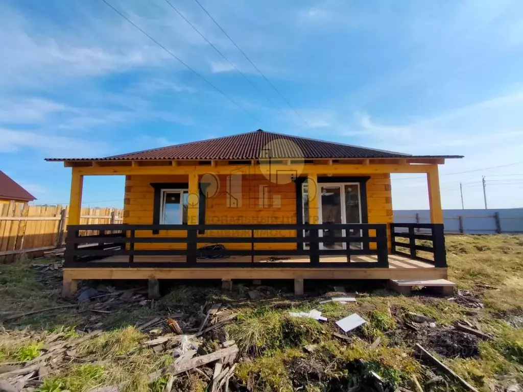 Дом в Иркутская область, Иркутский муниципальный округ, с. Урик пер. ... - Фото 1