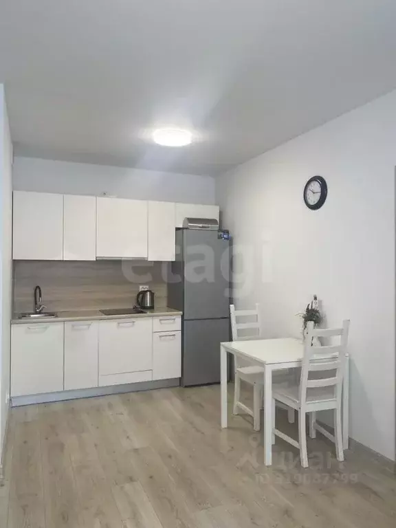 2-к кв. Тюменская область, Тюмень ул. Новоселов, 105 (50.0 м) - Фото 0