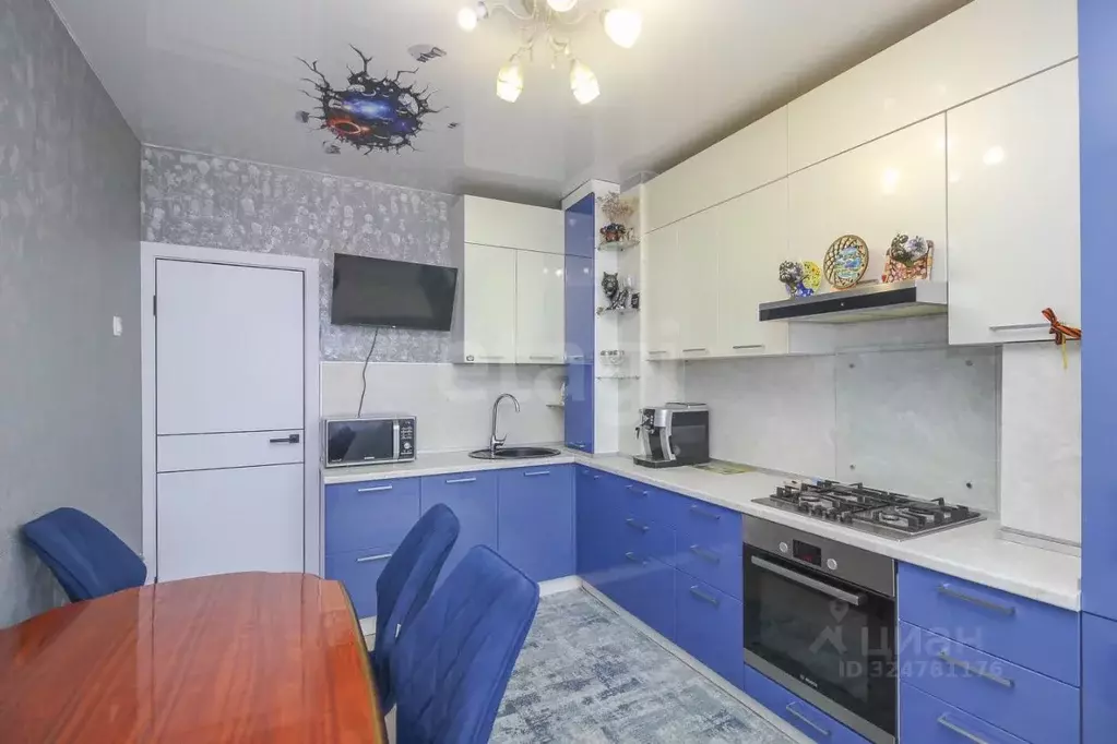 3-к кв. Омская область, Омск ул. Рокоссовского, 28 (63.1 м) - Фото 1