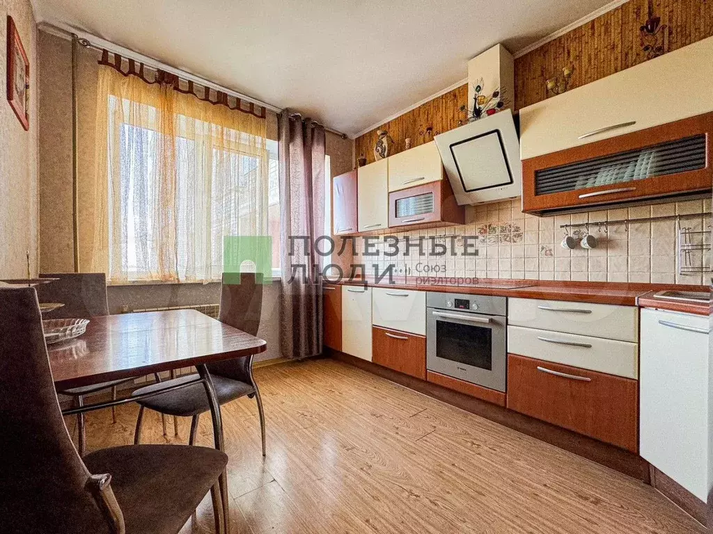 2-к. квартира, 65 м, 6/10 эт. - Фото 0