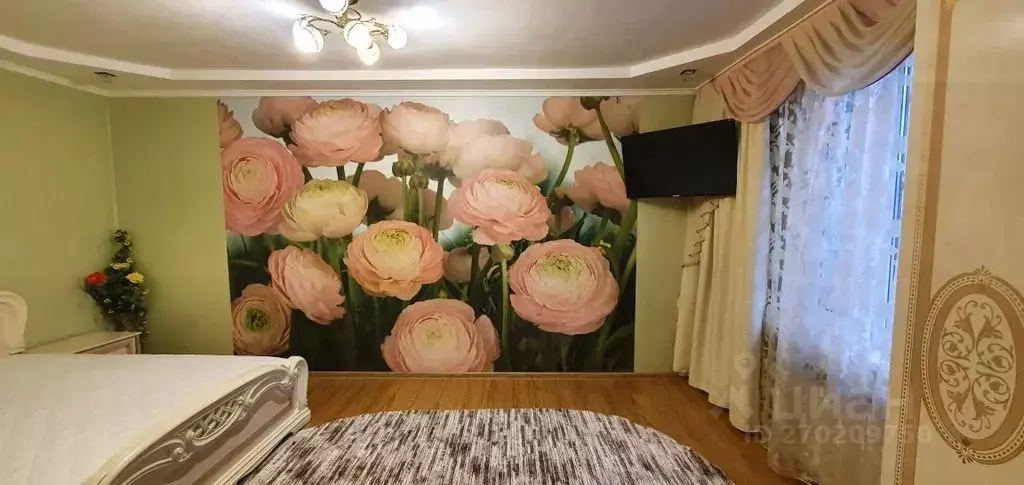 Дом в Крым, Алушта ул. Карла Маркса, 7/6 (100 м) - Фото 0