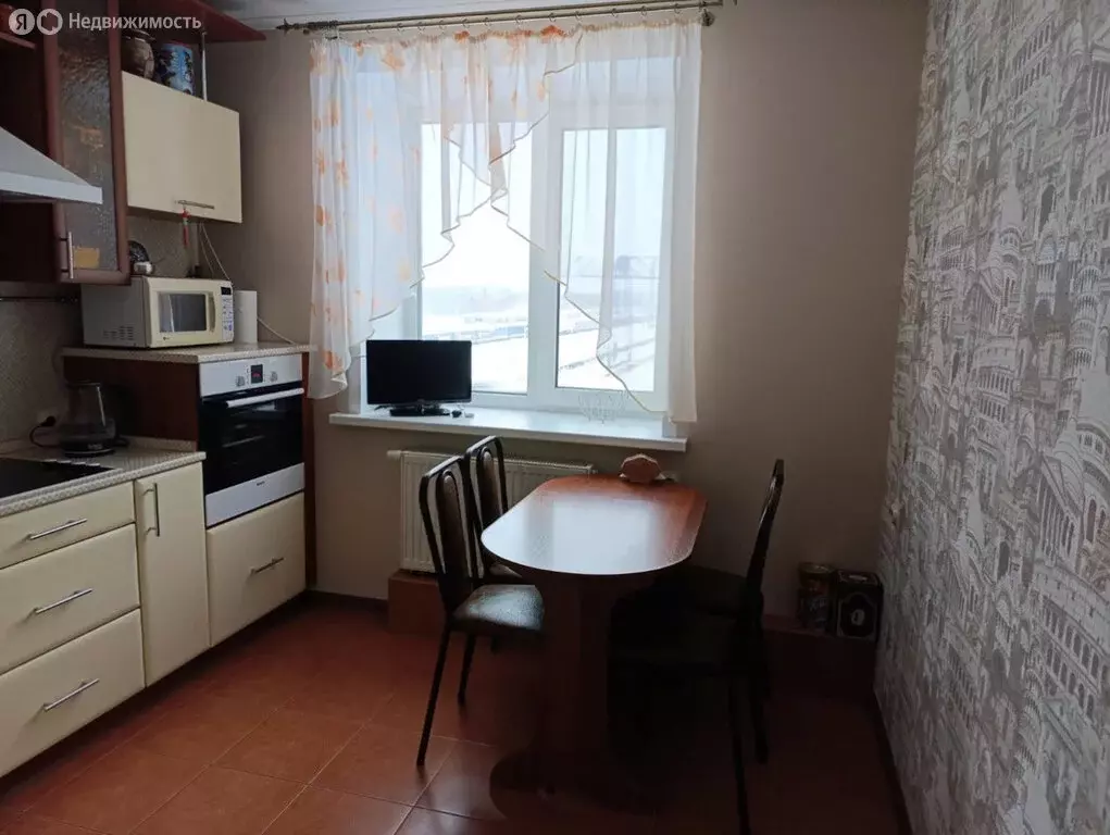 2-комнатная квартира: Сыктывкар, улица Морозова, 111/2 (52.4 м) - Фото 2