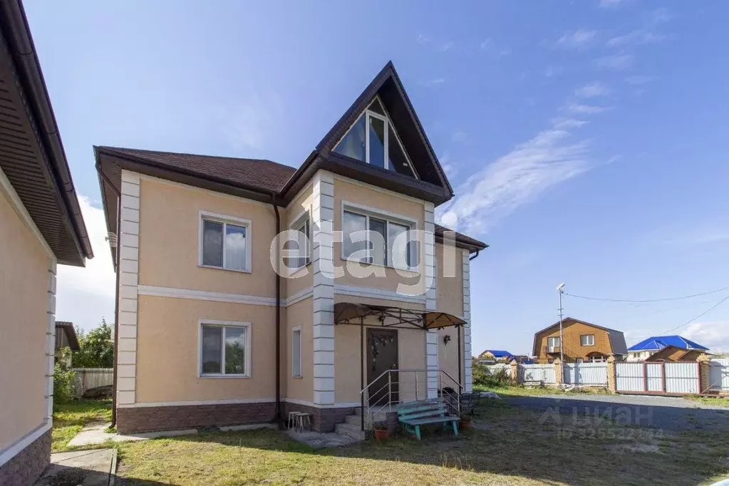 Дом в Тюменская область, Тюмень Когалымская ул. (240 м) - Фото 1