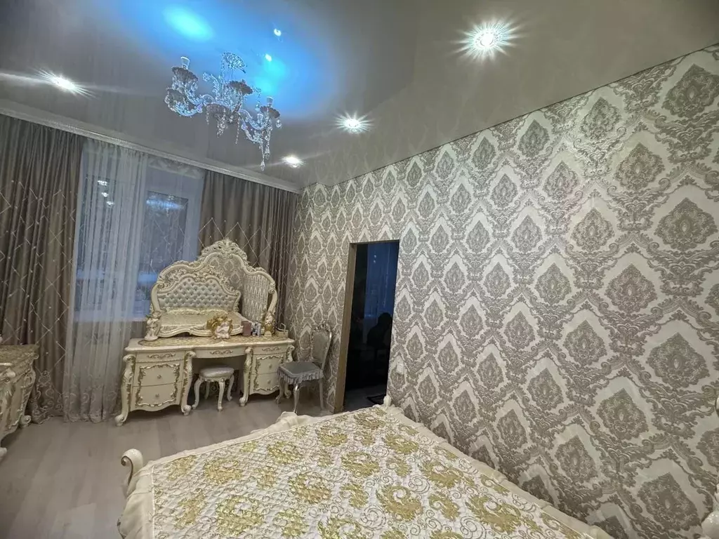 3-к кв. Челябинская область, Челябинск ул. Богдана Хмельницкого, 9 ... - Фото 2