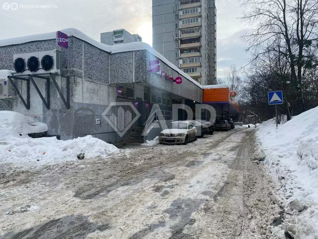 Торговая площадь (275 м) - Фото 2