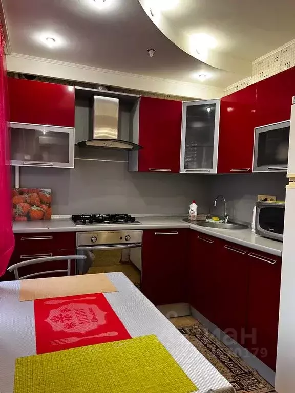 2-к кв. Волгоградская область, Волгоград Академическая ул., 11 (50.0 ... - Фото 0