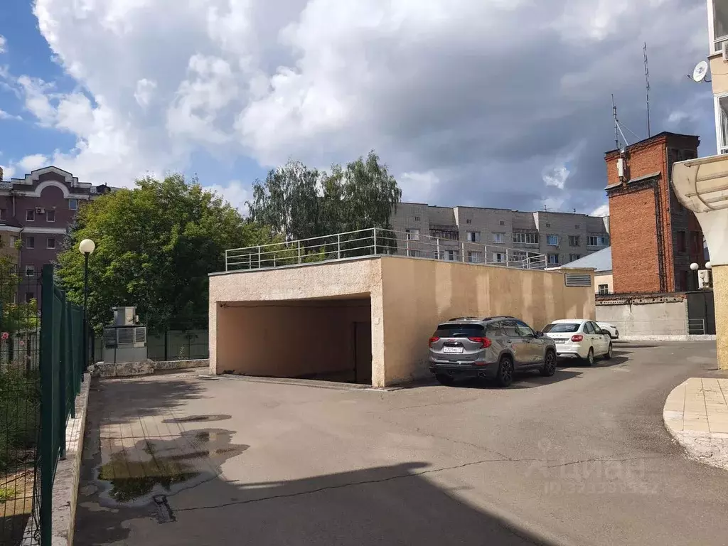 Гараж в Татарстан, Казань ул. Гастелло, 7 (15 м) - Фото 1