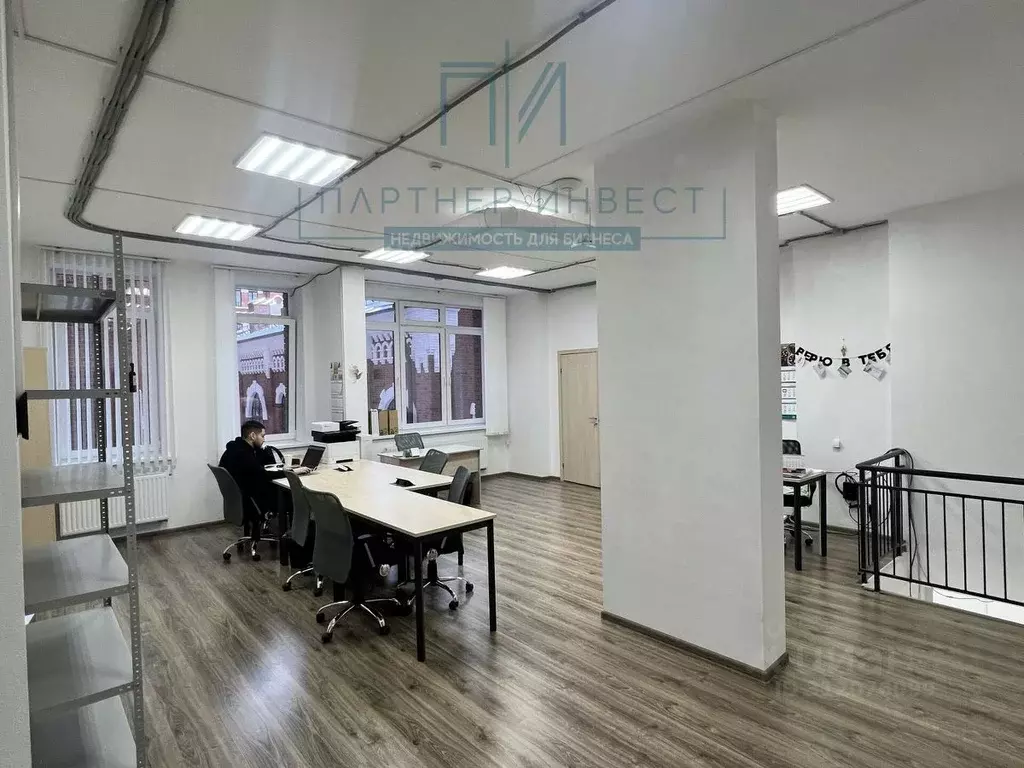 Офис в Свердловская область, Екатеринбург ул. Азина, 22/2 (200 м) - Фото 2