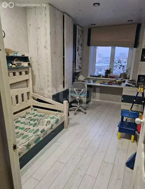 4-комнатная квартира: Пермь, улица Макаренко, 12А (95 м) - Фото 1