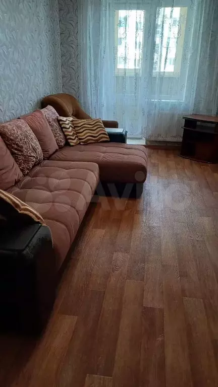 1-к. квартира, 32 м, 5/9 эт. - Фото 0